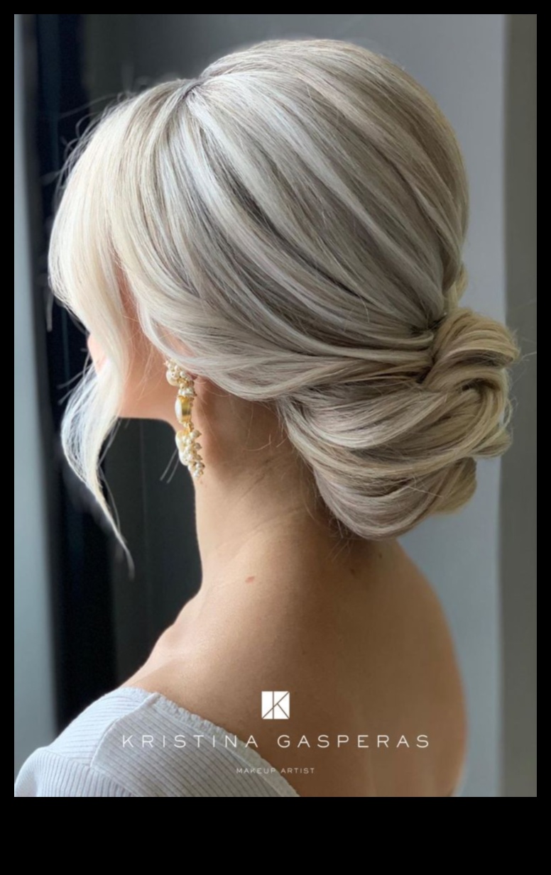 תסרוקות בלונדיניות בעלות מרקם אלגנטי לכל אירוע 3 אלגנטיות מרקם: תסרוקות בלונדיניות לכל אירוע