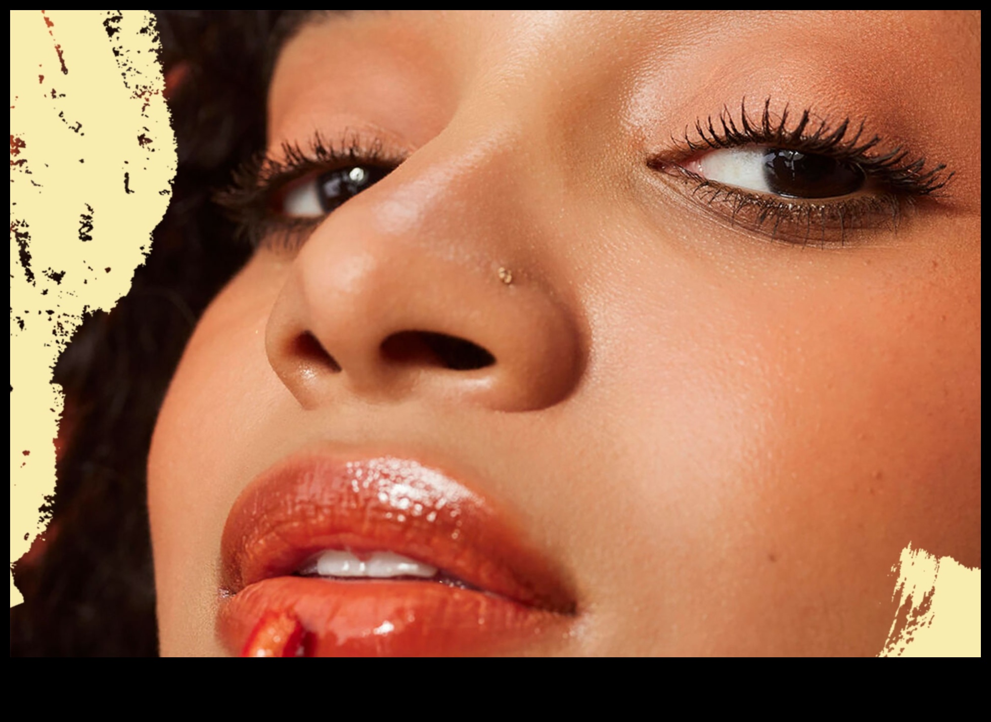 כתמים זועפים משיגים מראה בגוון טבעי עם שפתון שנמשך כל היום 4 כתמים זועפים: השגת מראה בגוון טבעי עם שפתון