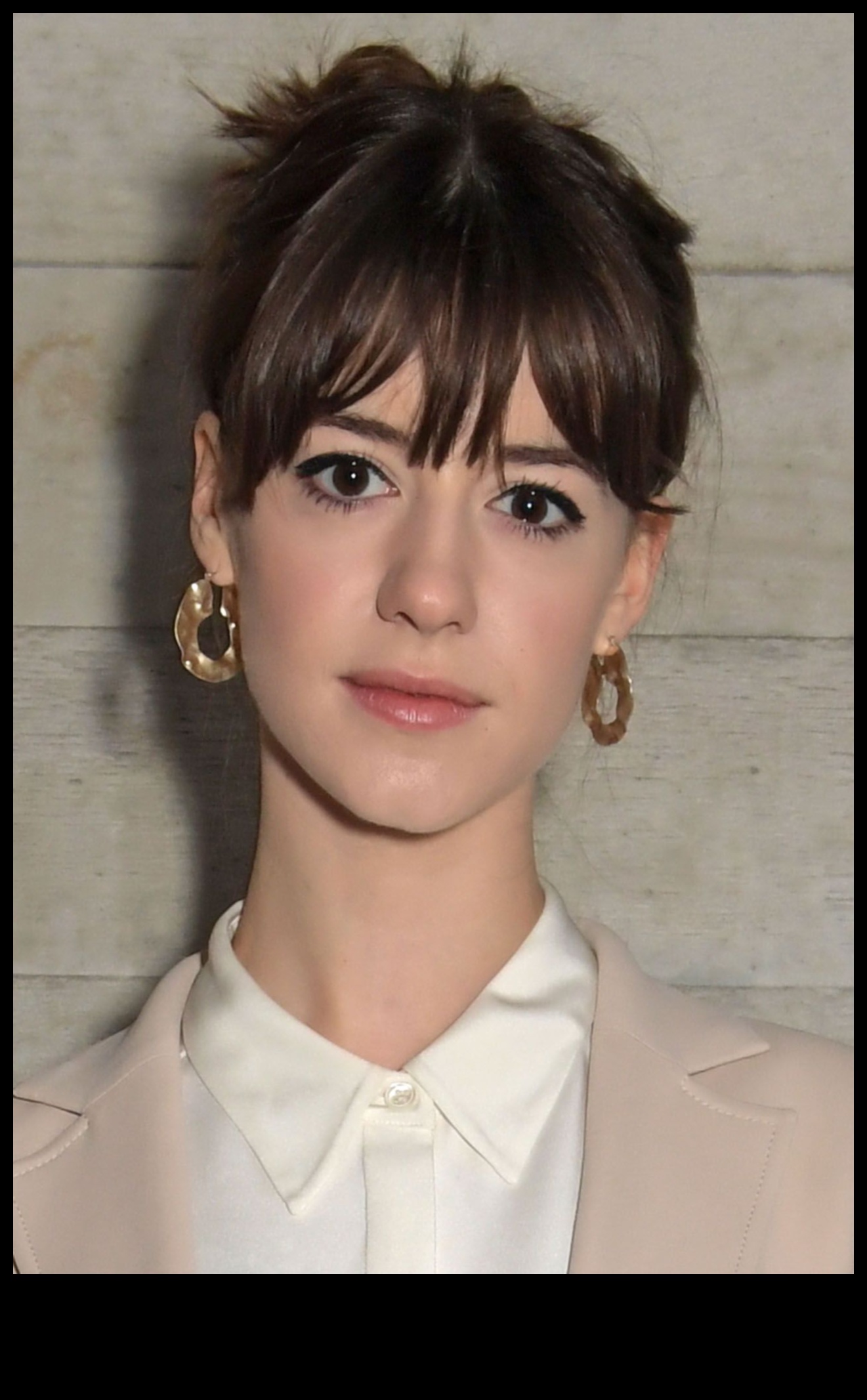 אינספו לתסרוקת סלבס: של מי המנעולים הברונטיים מסובבים ראשים?