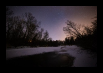 בין ערביים ושחר לוכדים את הקסם של מעברי דמדומים בצילום נוף 3 בין ערביים ושחר: מעברי דמדומים בצילום נוף
