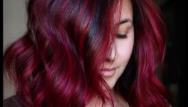 Crimson Confidence תסרוקות באדום ואחום מודגש למראה עז 4 בטחון ארגמן: תסרוקות אדומות וערמוניות להצהרות אופנה נועזות