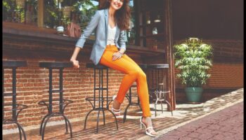 City Slickers Chic: אופנה אורבנית לנשים בולטת