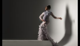 קוטור קולנועי קלאסיקה נצחית בצילום דרמטי 6 קוטור קולנועי: דרמה ואלגנטיות בצילום נצחי שובה לב