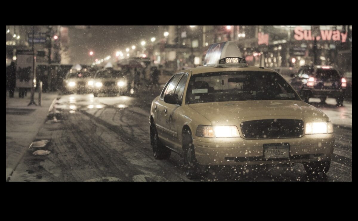 תחושה קולנועית: טכניקות להשגת צילום דמוי סרט